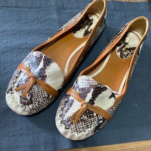 Kate Spade snakeskin loafers with tan leather trim